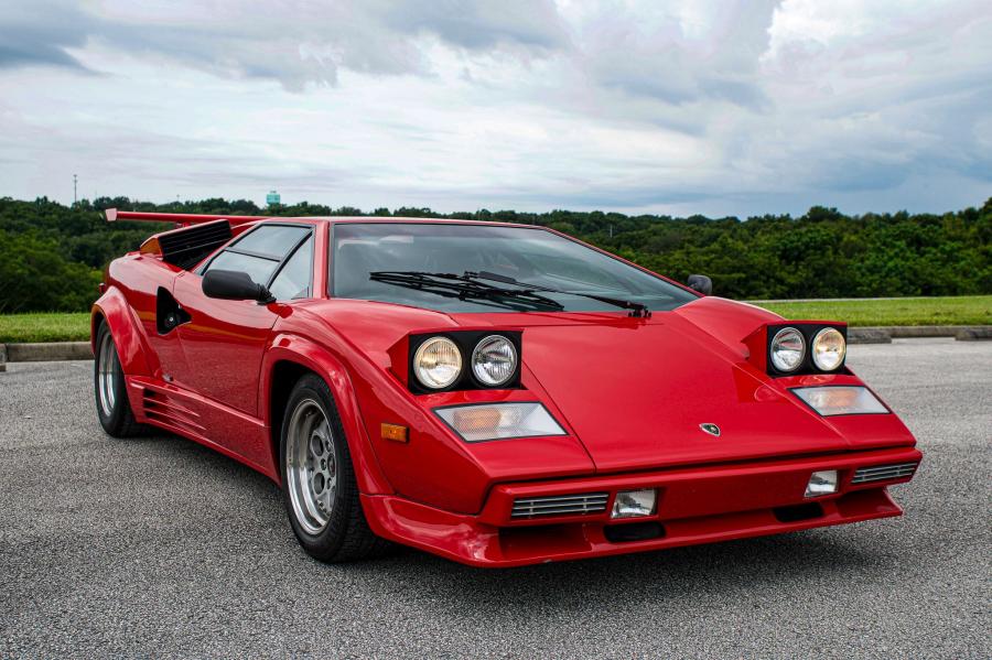  Lamborghini Countach LP5000 S Quattrovalvole 1988 года  (фото 28 из 146)